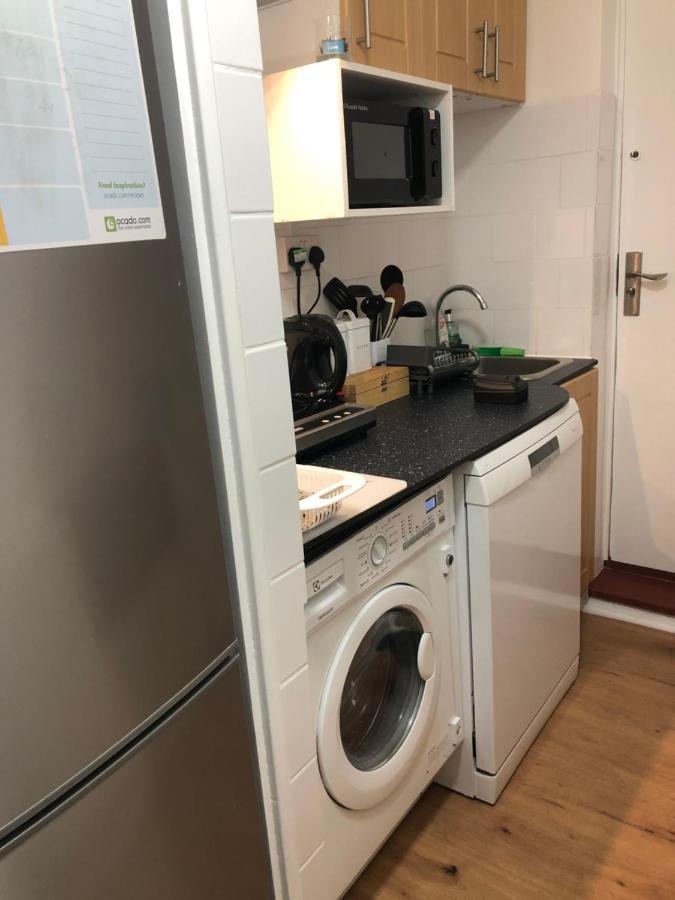 Beautiful Independent Apartment In London Uk Dış mekan fotoğraf